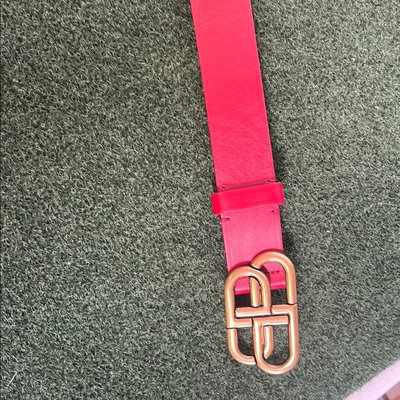 Balenciaga Red Belt with Gold Buckle - Picture 4 of 10